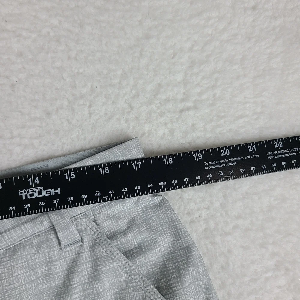 Adidas Shorts Mens 35 Gray Geometric 10